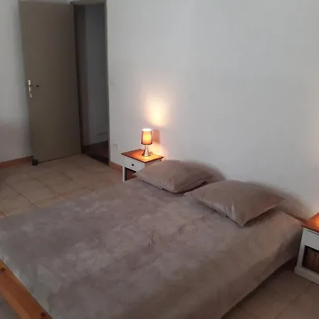 Quiet Two Bedroom House Nyaraló Borgo